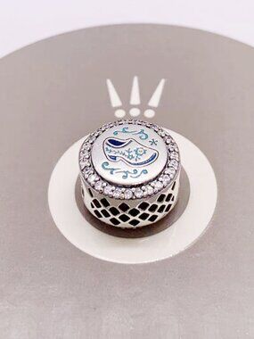 Pandora Engravable Clog Bead Charm